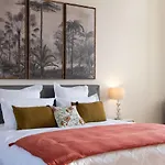 Chateau De 4* Bernesq