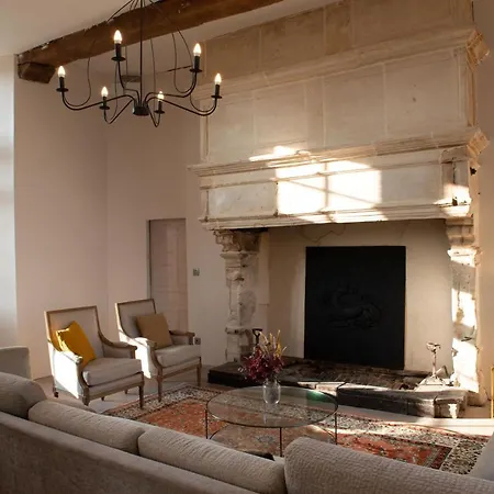 Hotel Chateau De Bernesq