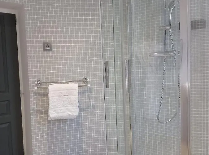 Chateau De 4* Bernesq